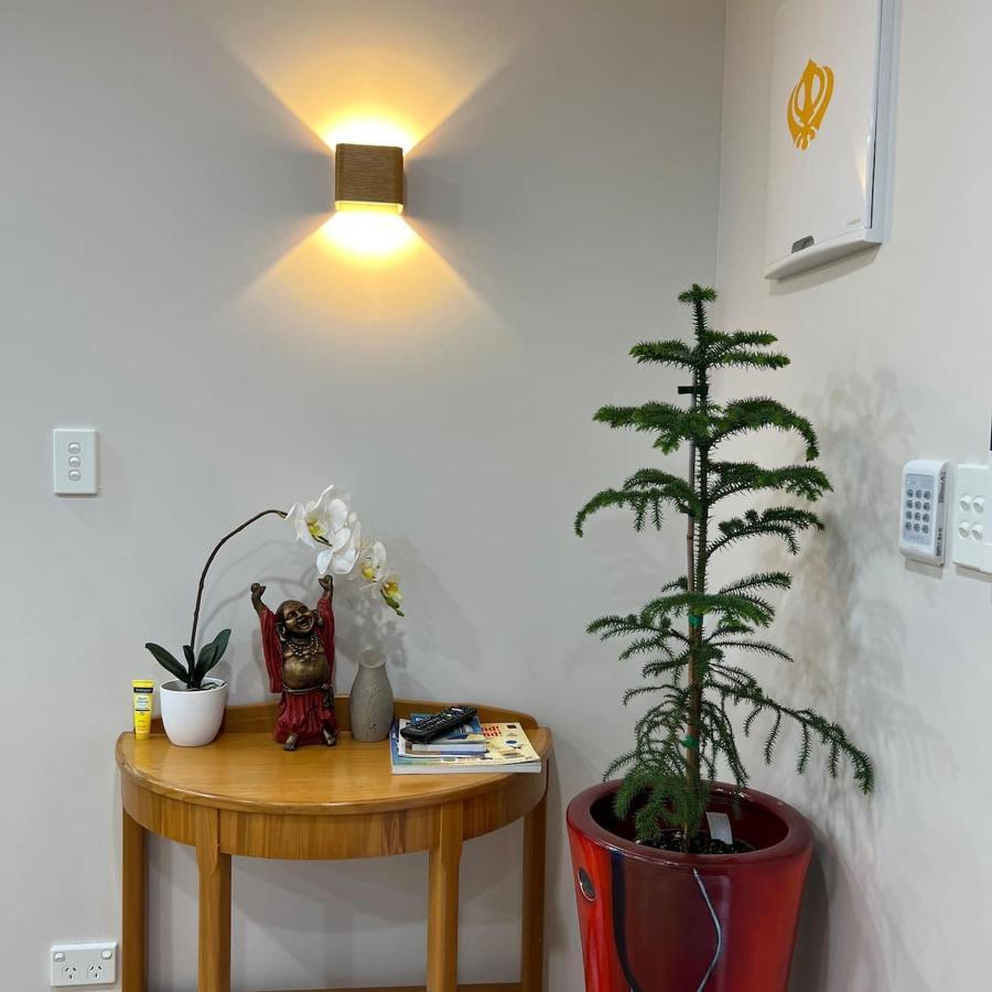 Beautiful 2 Bedroom Home Оукланд Екстериор снимка